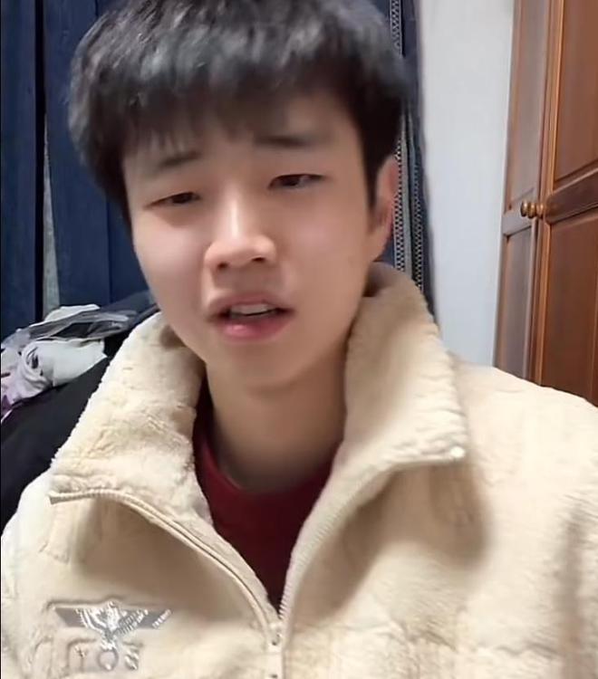 琦却遭知名评球人怒批打的唯唯诺诺没眼看qmh球盟会亚博网址中国男篮大胜日本周(图16)